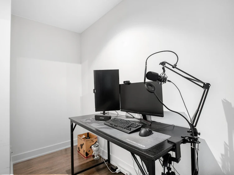 205-1777 W 7th Avenue, Vancouver, BC, V6J 0E5 - 9