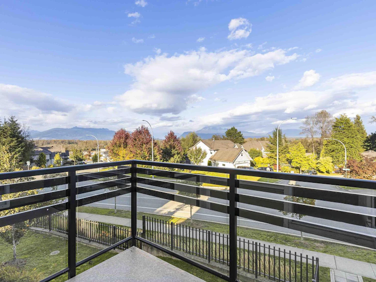 211-9987 E Barnston Drive, Surrey, BC, V4N 6N3 - 27