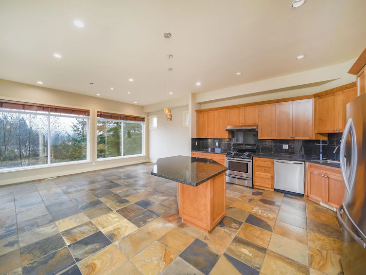3225 Chartwell Lane, Coquitlam, BC, V3E 3N1 - 16