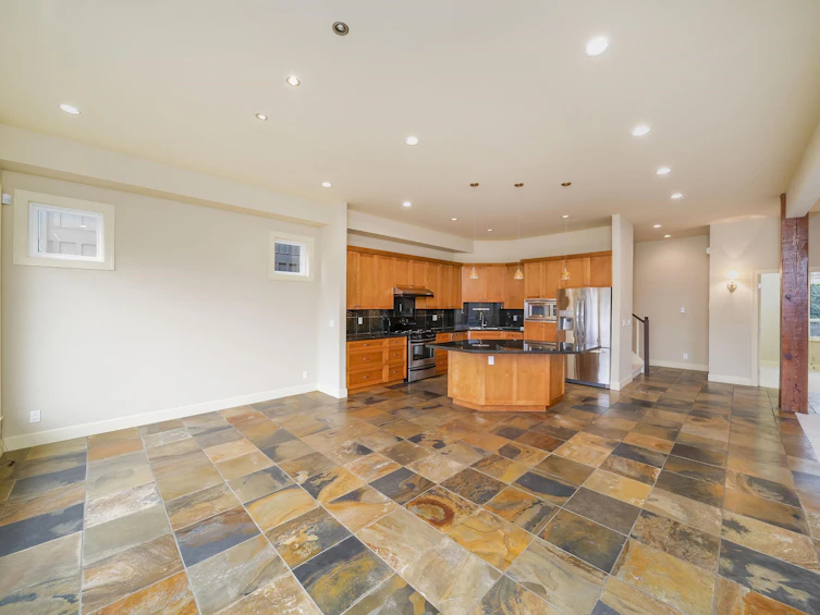 3225 Chartwell Lane, Coquitlam, BC, V3E 3N1 - 17