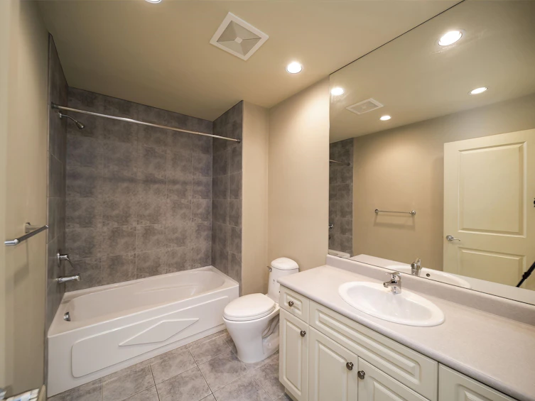 3225 Chartwell Lane, Coquitlam, BC, V3E 3N1 - 36