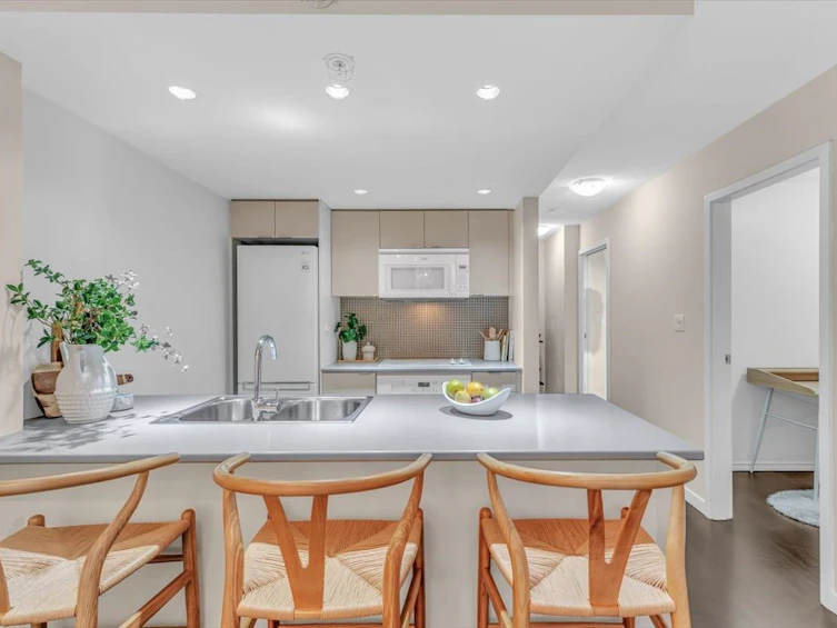 1601-233 Robson Street, Vancouver, BC, V6B 0E8 - 11