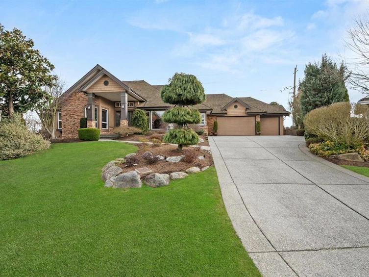 15995 36a Avenue, Surrey, BC, V3S 0P1