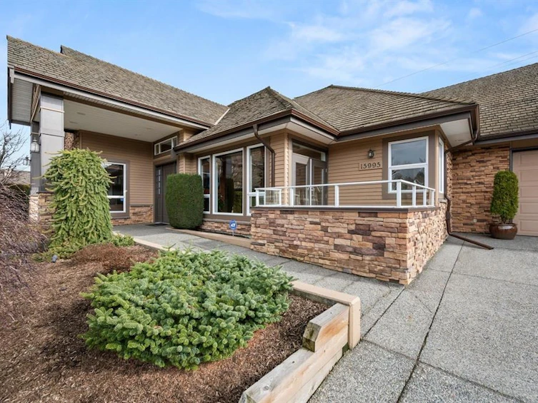 15995 36a Avenue, Surrey, BC, V3S 0P1 - 2