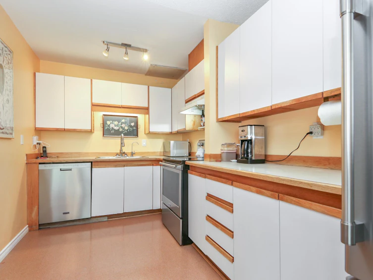 2729 Sandon Drive, Abbotsford, BC, V2S 7J3 - 6