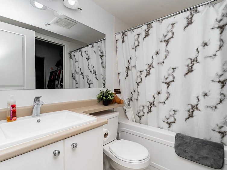 210-45561 Yale Road, Chilliwack, BC, V2P 0A8 - 24