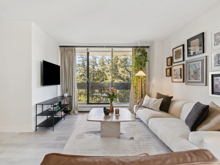 1006-4105 Imperial Street, Burnaby, BC, V5J 1A6 - 4