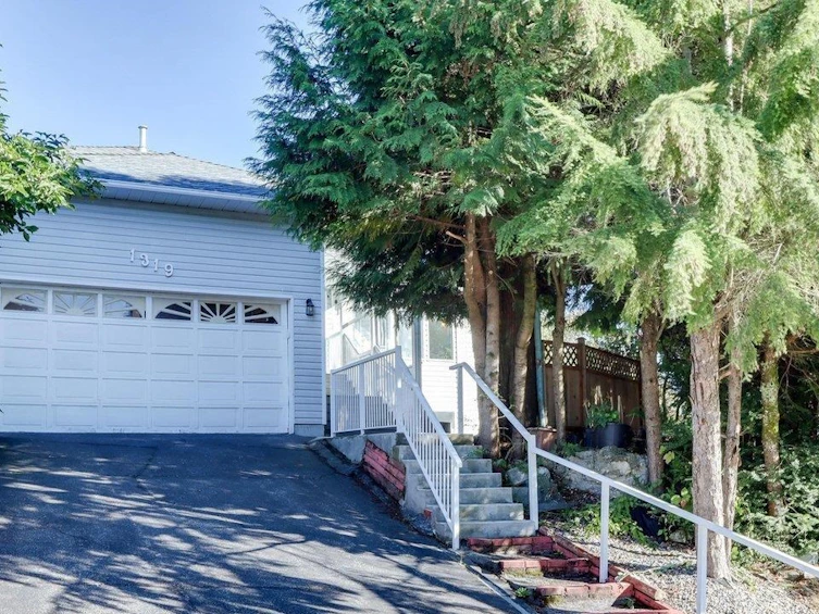 1319 Durant Drive, Coquitlam, BC, V3B 6K6