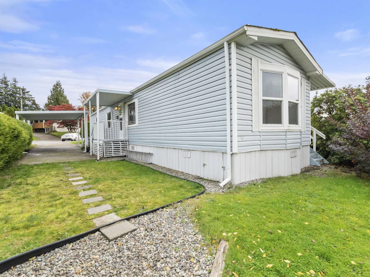10-2035 Martens, Abbotsford, BC, V2T 6M4 - 3