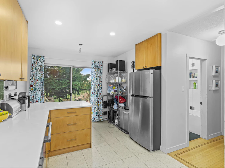 436 Alberta Street, New Westminster, BC, V3L 3J7 - 11