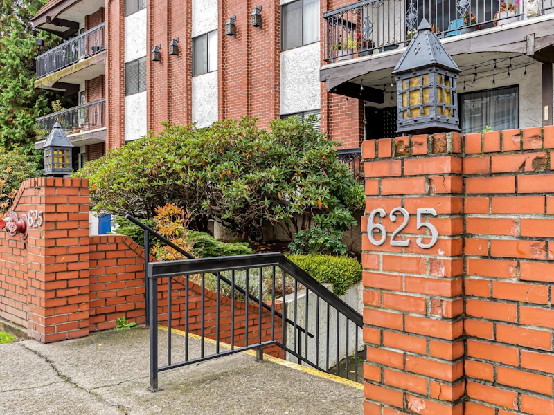 306 - 625 Hamilton Street, New Westminster BC V3M 2M7