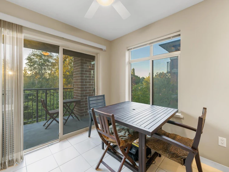 305-9199 Tomicki Avenue, Richmond, BC, V6X 0C4 - 16