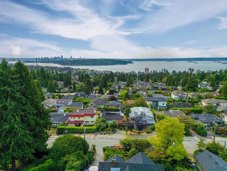 1449 Mathers Avenue, West Vancouver, BC, V7T 2G5