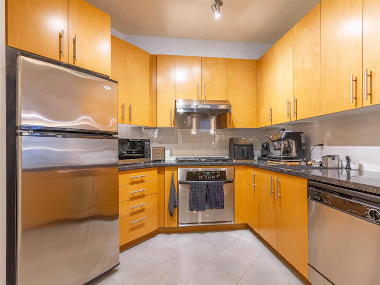 314-3651 Foster Avenue, Vancouver, BC, V5R 0A2 - 7