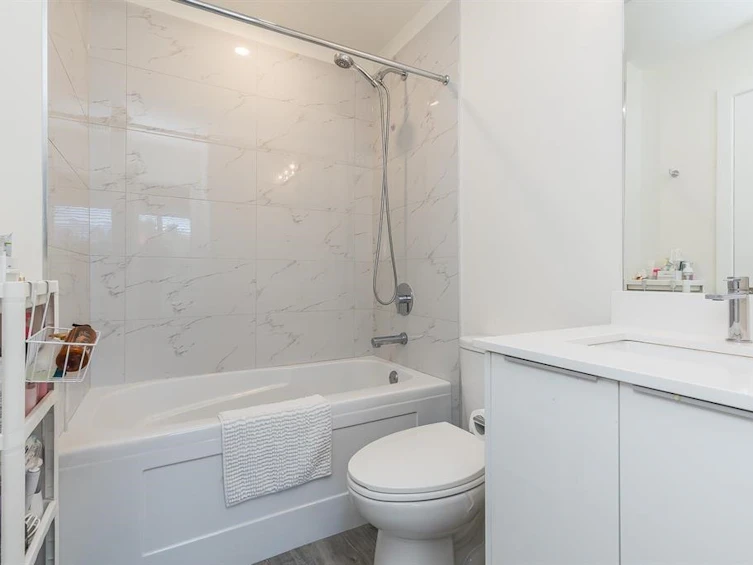 215-9450 Robson Street, Chilliwack, BC, V2P 0L7 - 19