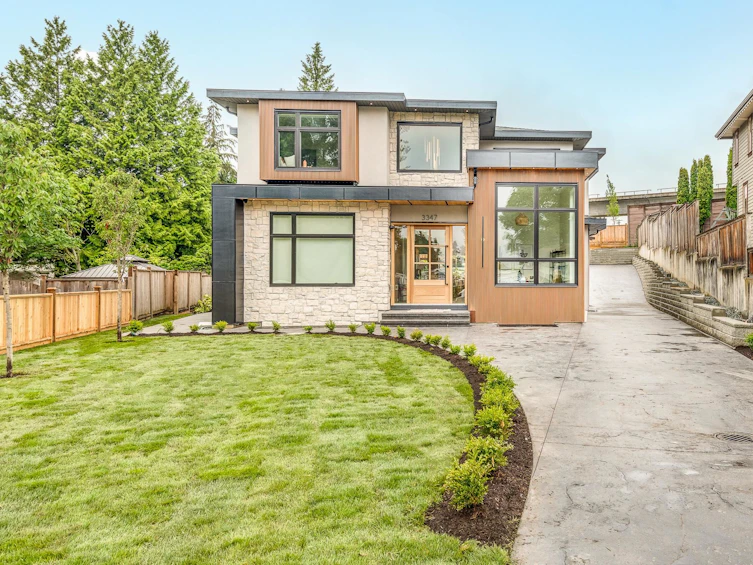 3347 Lakedale Avenue, Burnaby, BC, V5A 3C9 - 36