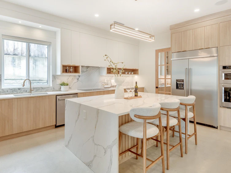 3347 Lakedale Avenue, Burnaby, BC, V5A 3C9 - 5