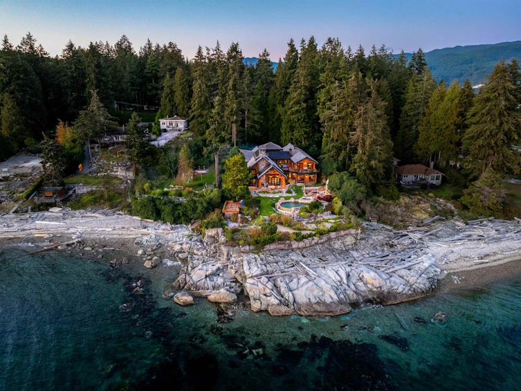5879 Sunshine Coast Highway, Sechelt, BC, V0N 3A0 - 39