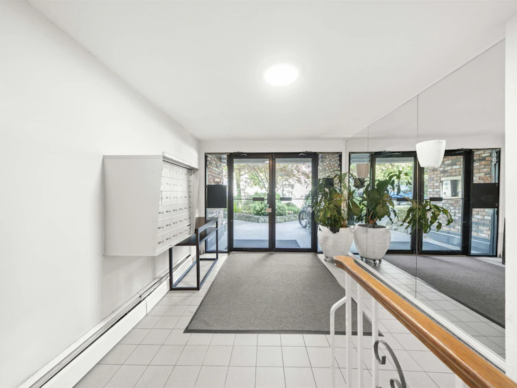 302-2080 Maple Street, Vancouver, BC, V6J 4P9 - 14