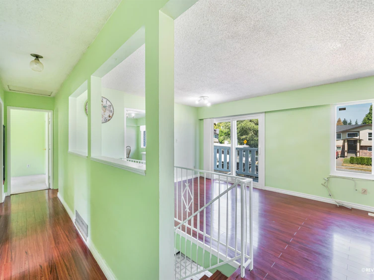 12790 92 Avenue, Surrey, BC, V3V 6T8 - 10