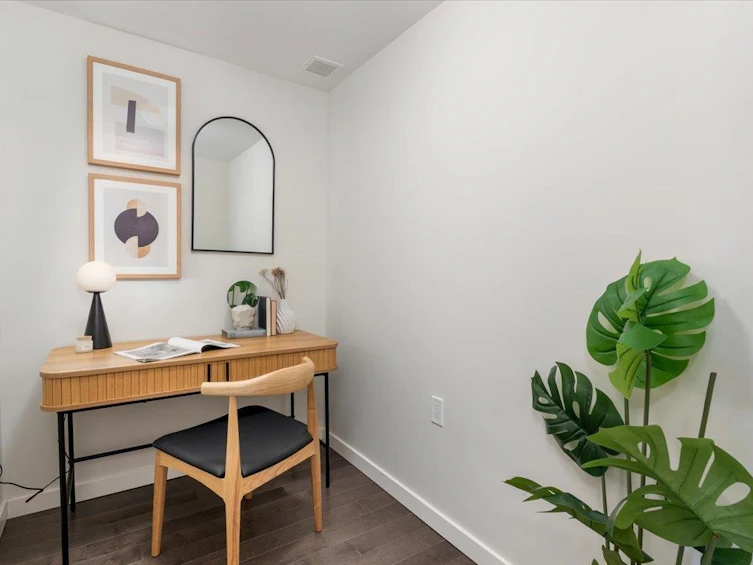 18 E 1st Avenue, Vancouver, BC, V5T 1A1 - 23