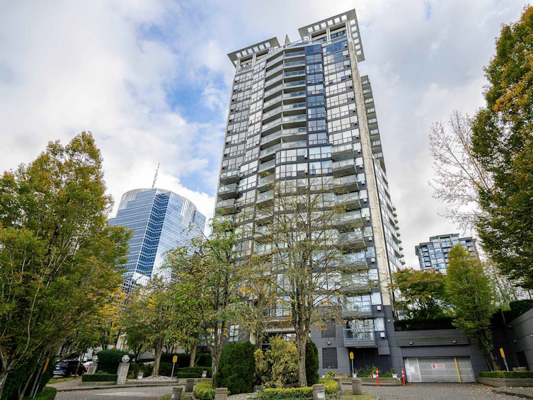 507-10899 University, Surrey, BC, V3T 5V2 - 35