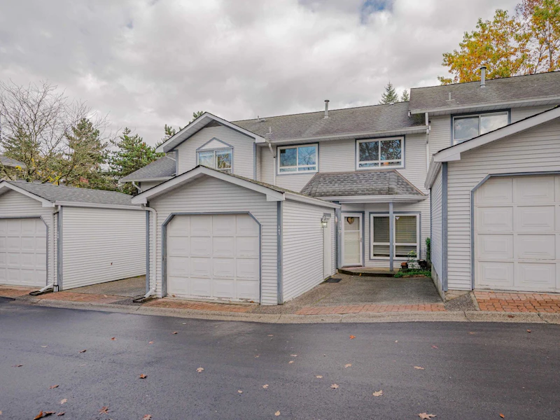 147 - 15353 105th Avenue, Surrey BC V3R 0J1