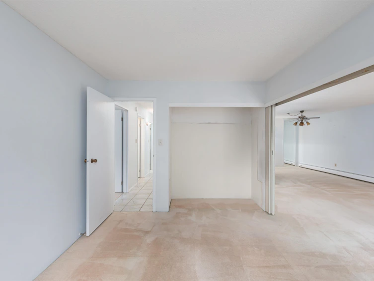 209-10160 Ryan Road, Richmond, BC, V7A 4P9 - 10