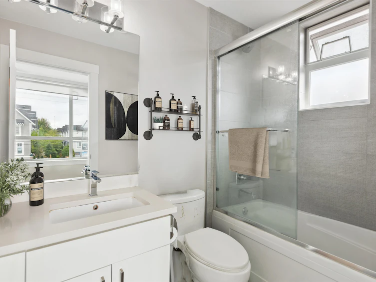 1-22711 Westminster Highway, Richmond, BC, V6V 1B6 - 10