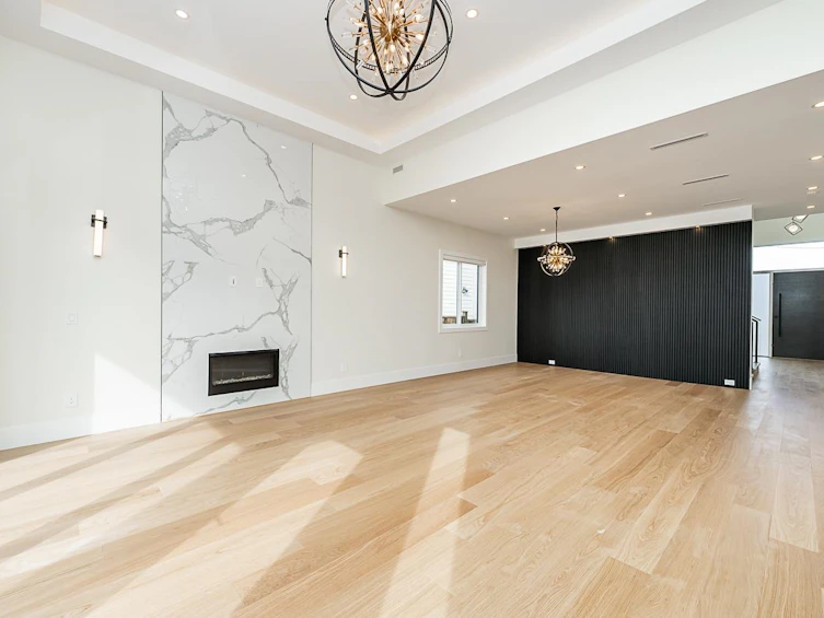 6691 Waltham Avenue, Burnaby, BC, V5H 3V6 - 5