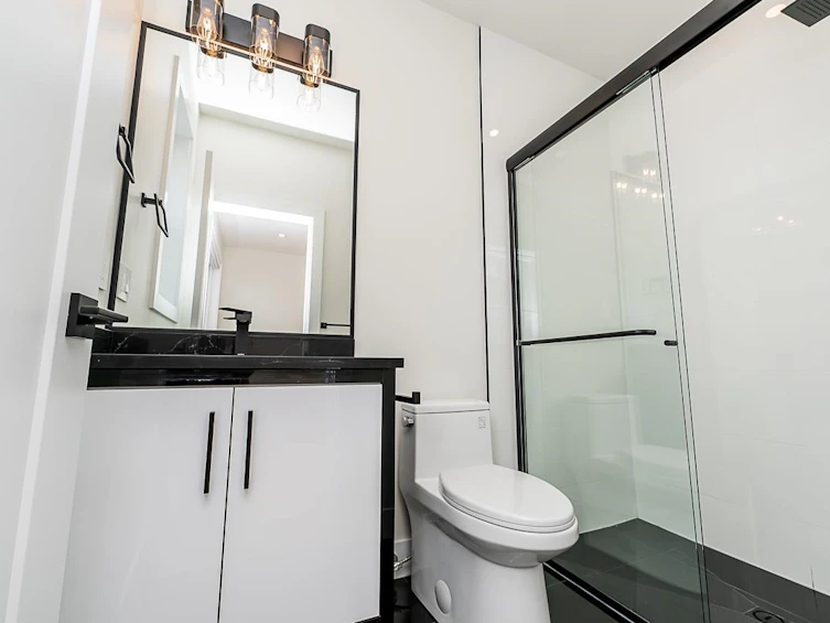 6691 Waltham Avenue, Burnaby, BC, V5H 3V6 - 20