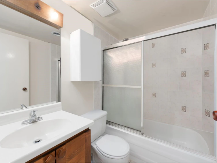 4091 Springtree Drive, Vancouver, BC, V6L 3E2 - 13