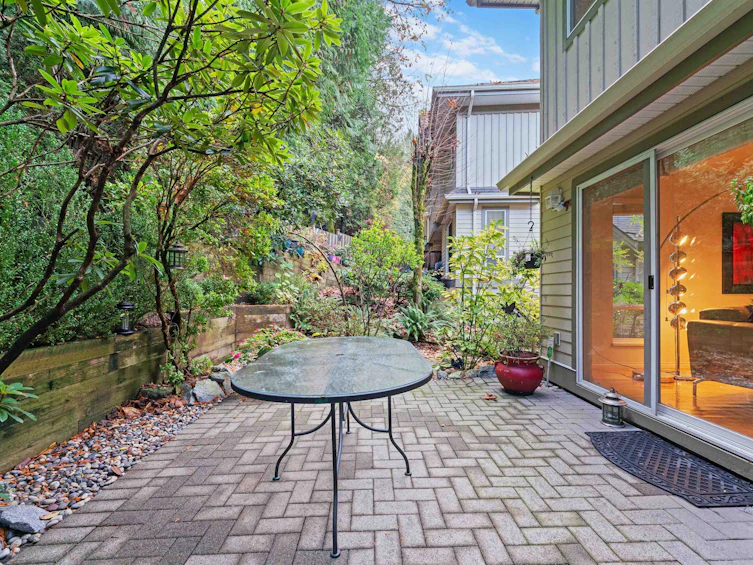 23-8701 16th Avenue, Burnaby, BC, V3N 5B5 - 9