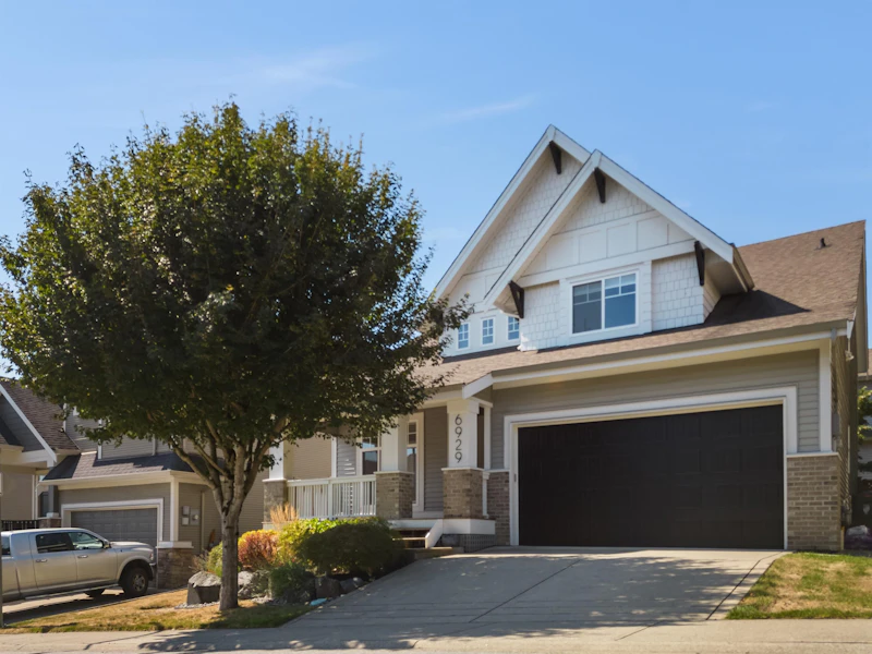 6929 197a Street, Langley BC V2Y 3H5