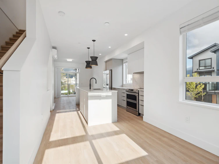 SL029-38086 Helm Way, Squamish, BC, V8B 1A8 - 21