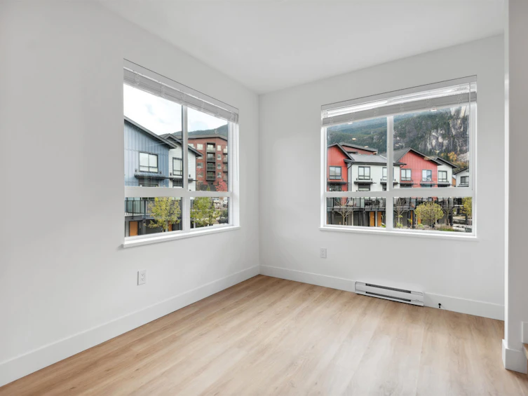 SL029-38086 Helm Way, Squamish, BC, V8B 1A8 - 24