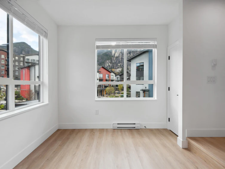 SL029-38086 Helm Way, Squamish, BC, V8B 1A8 - 25