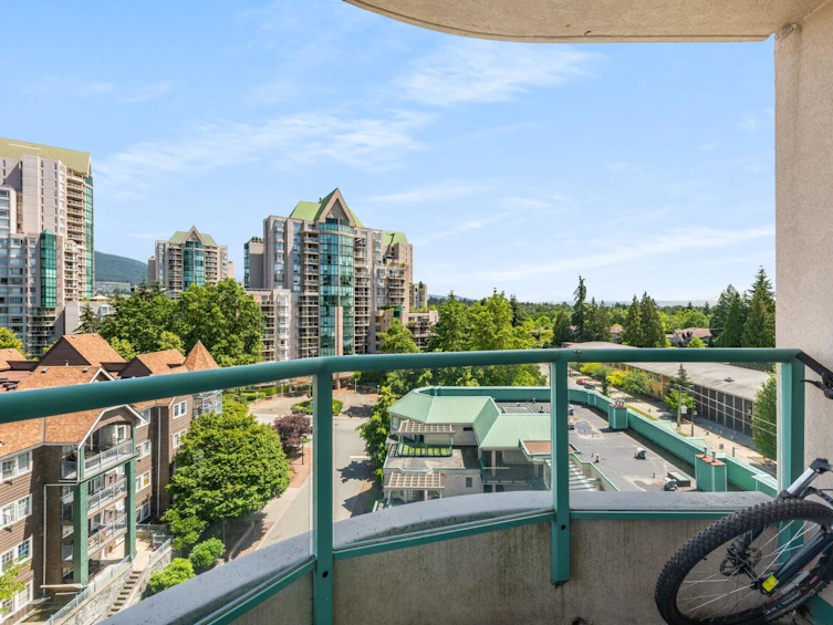 906-3071 Glen Drive, Coquitlam, BC, V3B 7R1 - 16