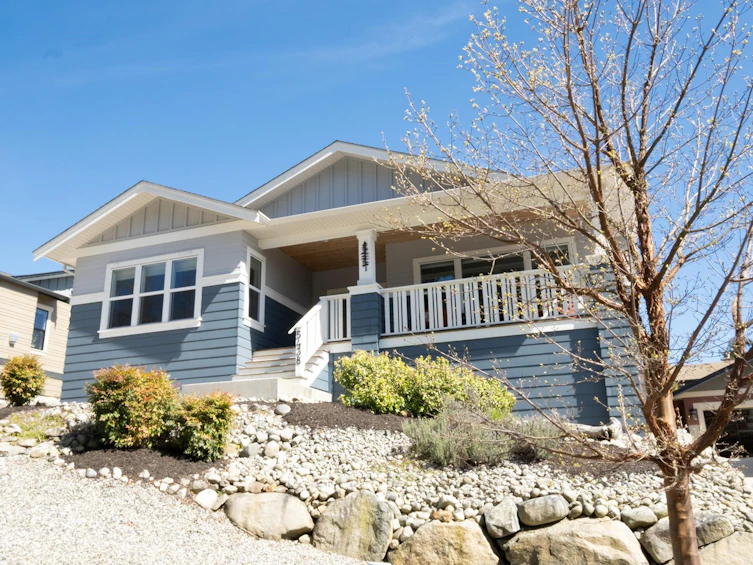 5438 Mccourt Road, Sechelt, BC, V7Z 0N6