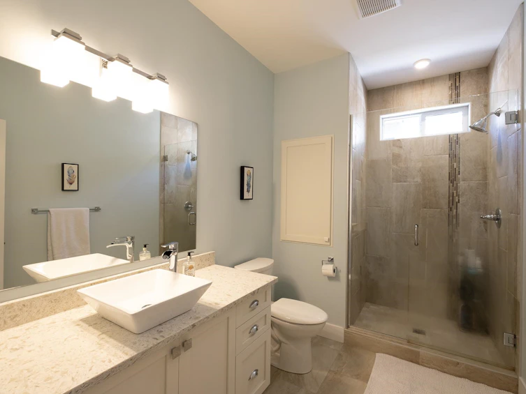 5438 Mccourt Road, Sechelt, BC, V7Z 0N6 - 15