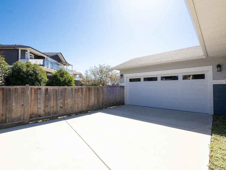 5438 Mccourt Road, Sechelt, BC, V7Z 0N6 - 38