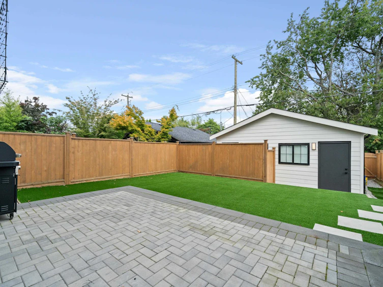 5 N Slocan Street, Vancouver, BC, V5K 3M1 - 35