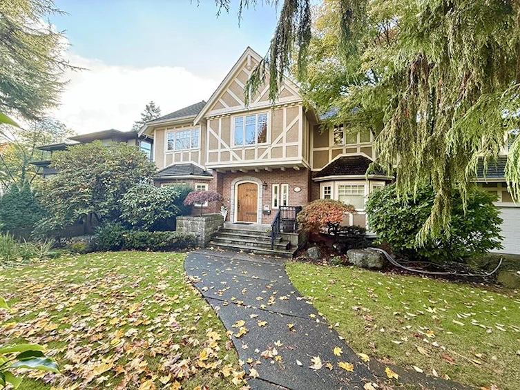 6261 Adera Street, Vancouver, BC, V6M 3J5