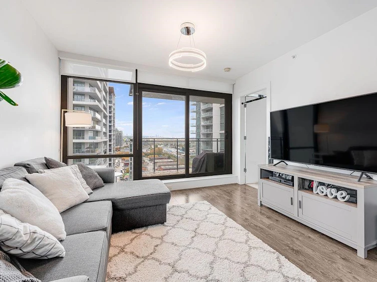2101-2378 Alpha Avenue, Burnaby, BC, V5C 5L2 - 2