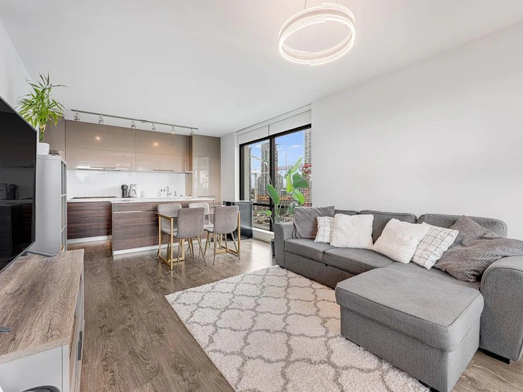 2101-2378 Alpha Avenue, Burnaby, BC, V5C 5L2 - 3
