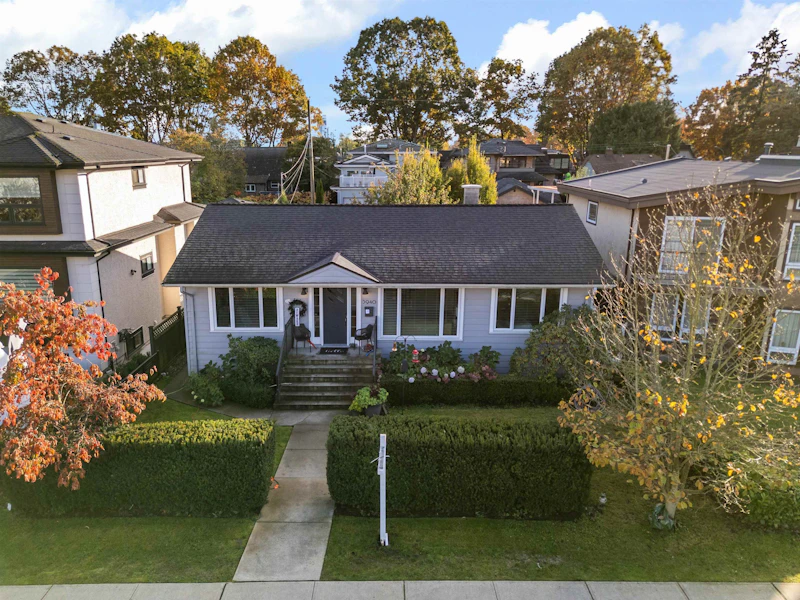 3940 Eton Street, Burnaby BC V5C 1J5