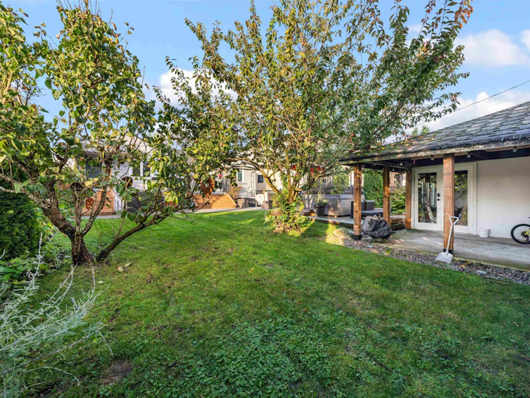 3940 Eton Street, Burnaby, BC, V5C 1J5 - 25