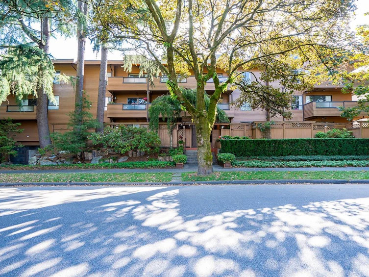 307-1930 W 3rd Avenue, Vancouver, BC, V6J 1L1 - 32
