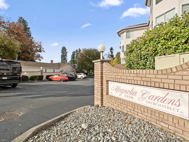 302-2450 Church Street, Abbotsford, BC, V2T 3J7