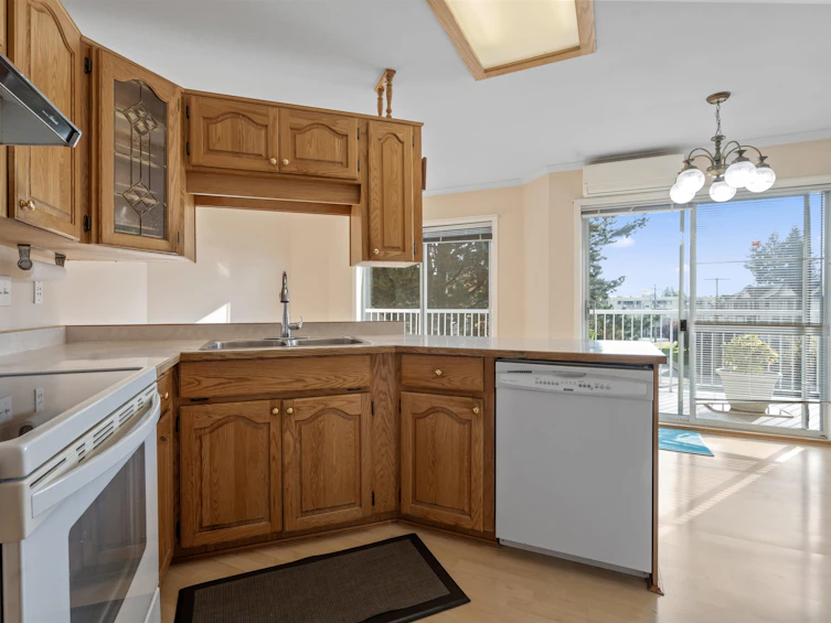 302-2450 Church Street, Abbotsford, BC, V2T 3J7 - 16